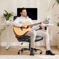 Sweetcrispy ergonomischer höhenverstellbarer PU-Leder Bürostuhl mit klappbaren Armlehnen und Rollen für Büro